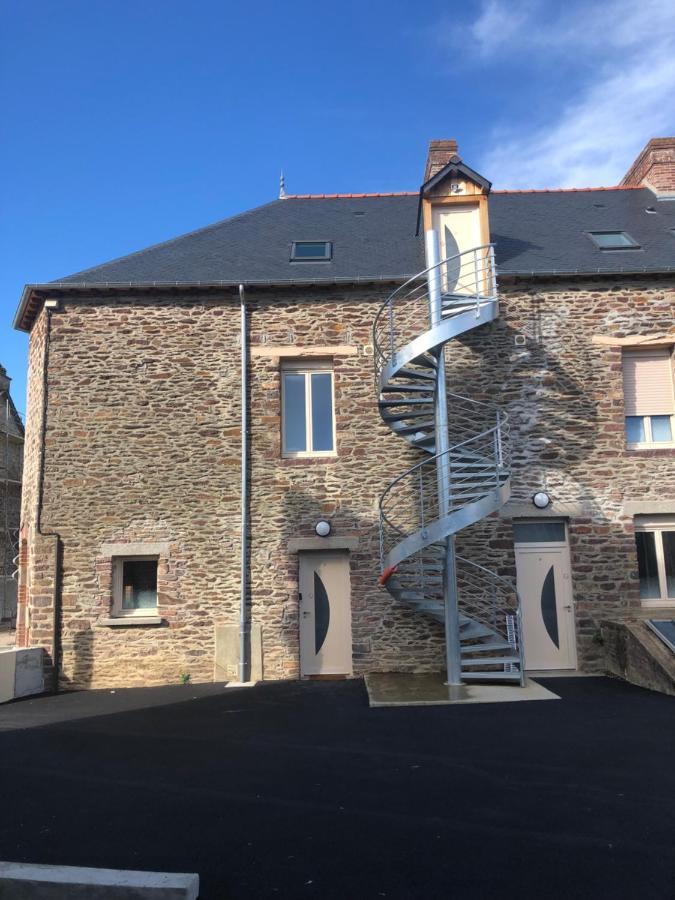 Residence Merlin Appartement Arthur Saint-Malon-sur-Mel Exteriér fotografie